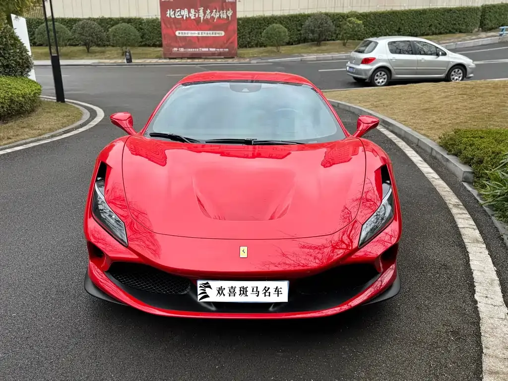 Ferrari F8 — фото 6