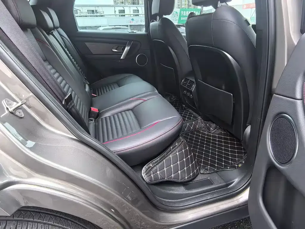 Land Rover Discovery Sport 2023 из CN, фото 8