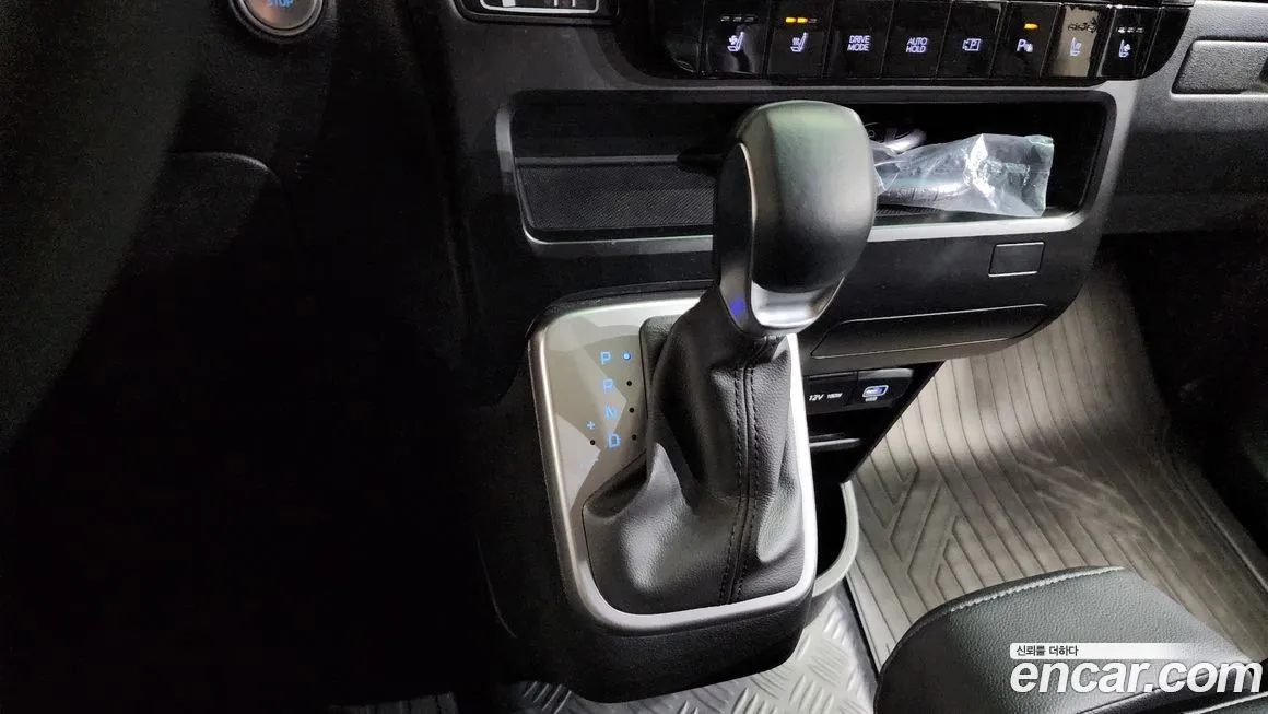 Hyundai Staria — фото 4