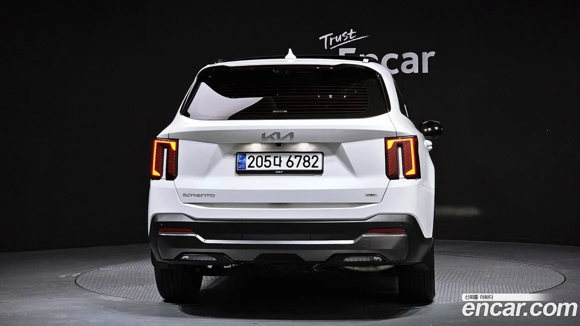 Kia Sorento — фото 3