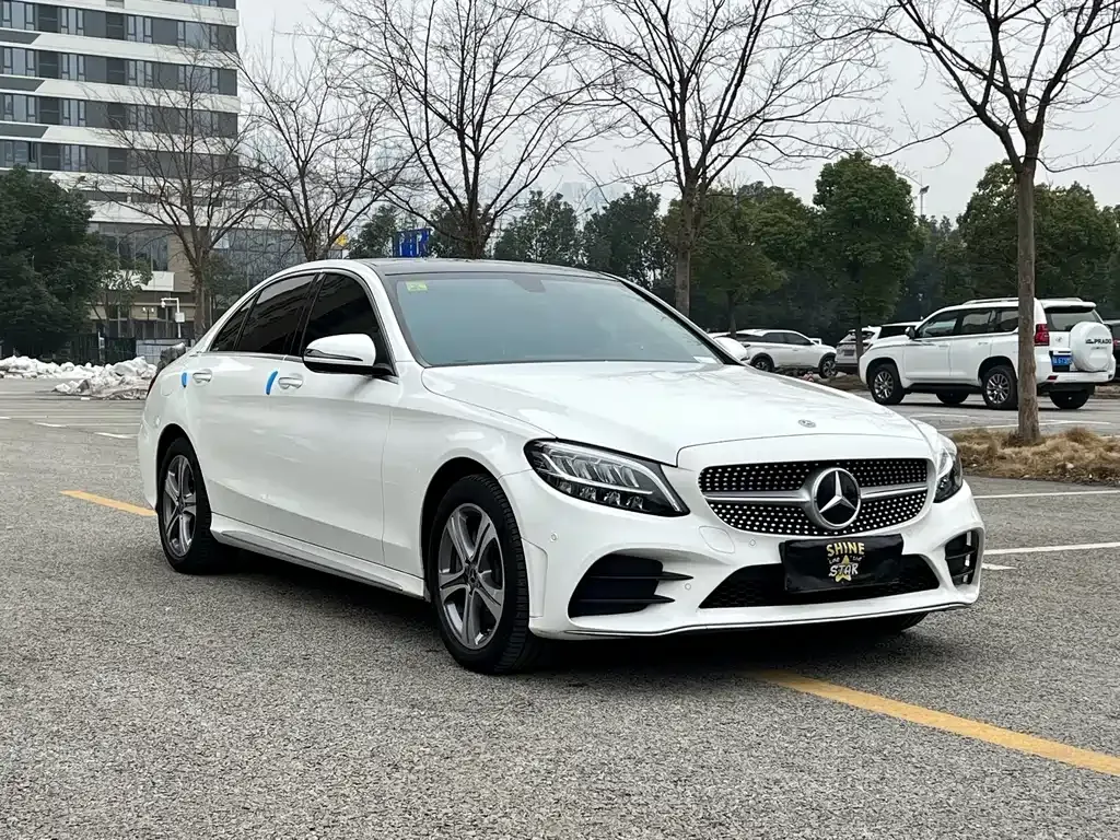 Mercedes-Benz C-Class — фото 8