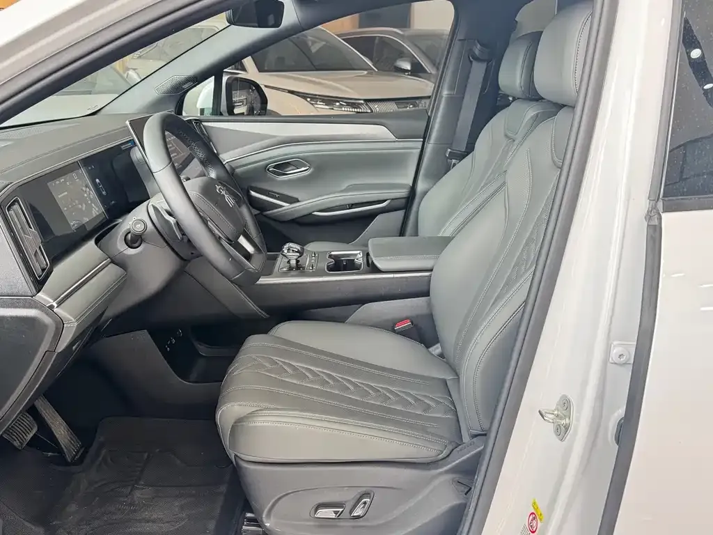 BYD L DM-i 2025 из CN, фото 3