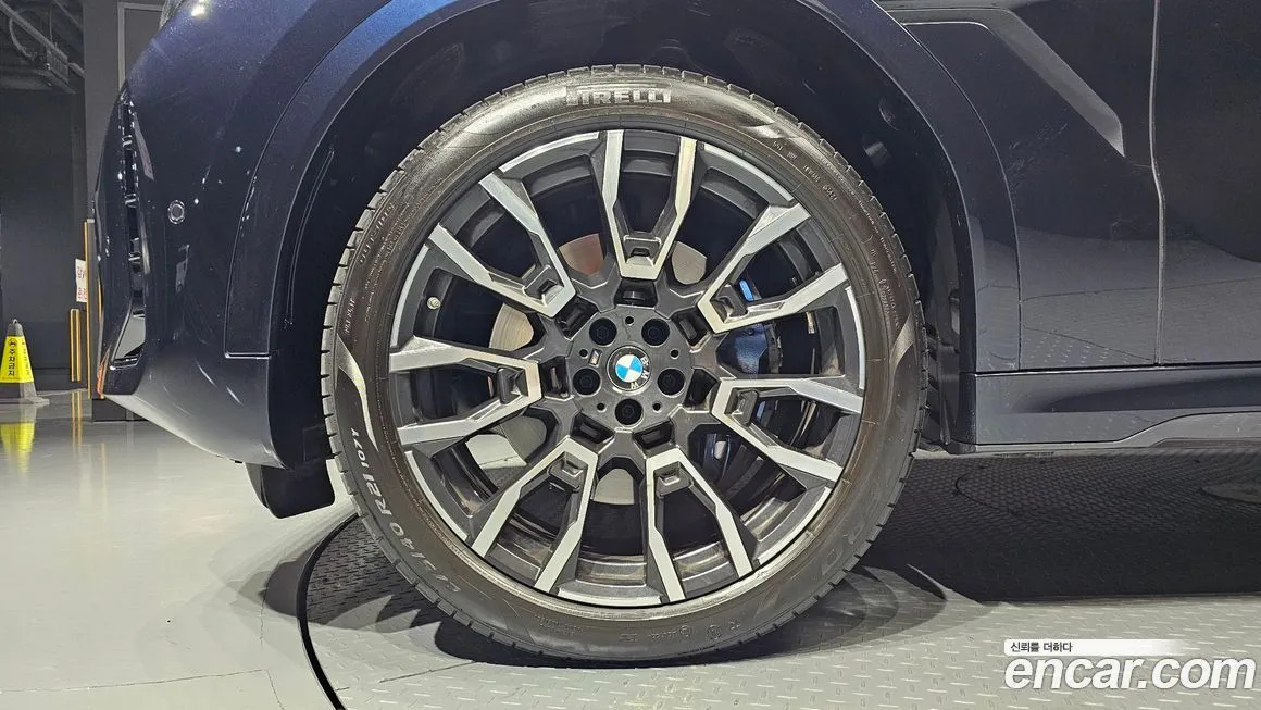 BMW X6 2025 из KR, фото 5