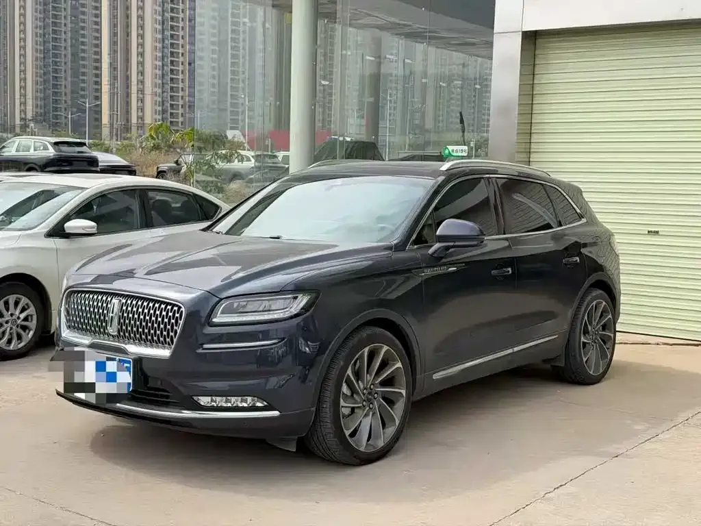 Lincoln Corsair 2023 из CN, фото 1