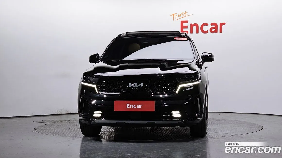 Kia Sorento — фото 6