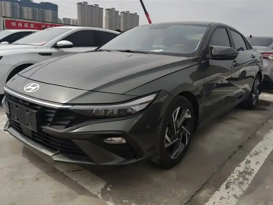 Hyundai Elantra 2024 из CN, фото 1