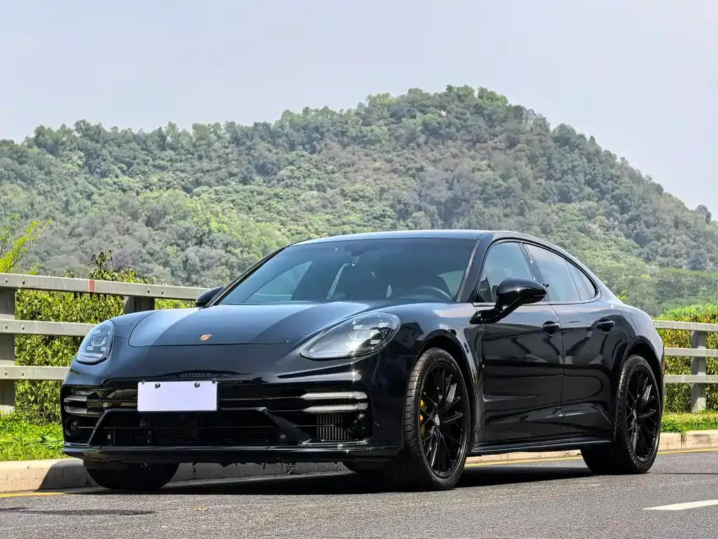 Porsche Panamera 2021 из CN, фото 1