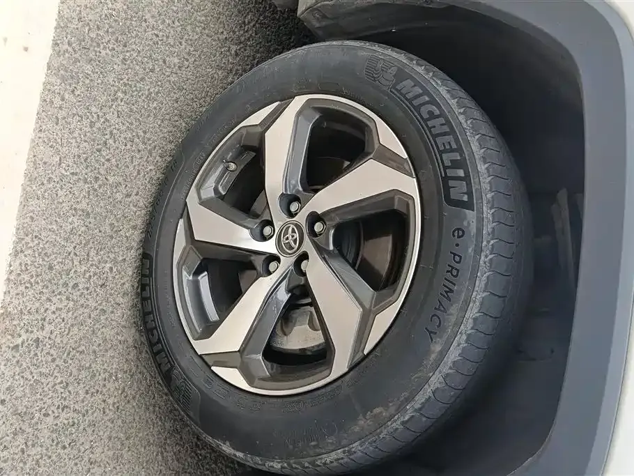 Toyota RAV4 Prime 2022 из CN, фото 6