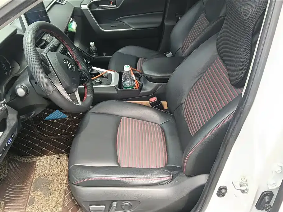 Toyota RAV4 Prime 2022 из CN, фото 2