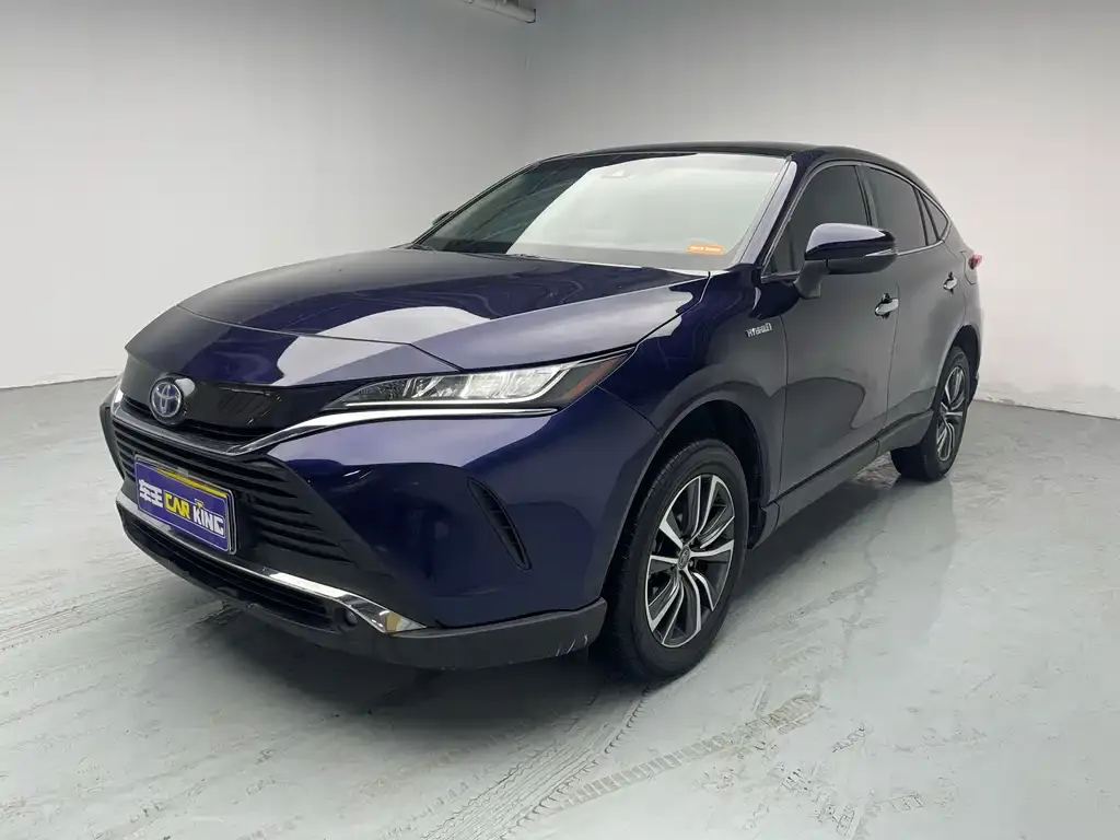 Toyota Harrier — фото 1