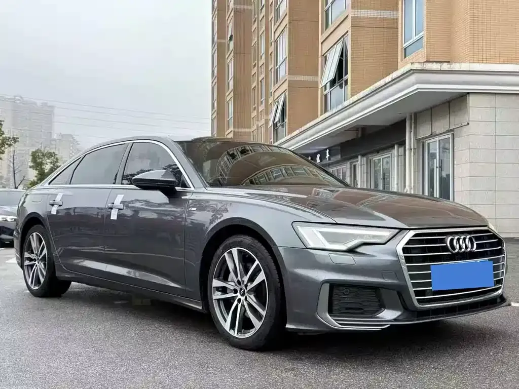 Audi A6L — фото 6