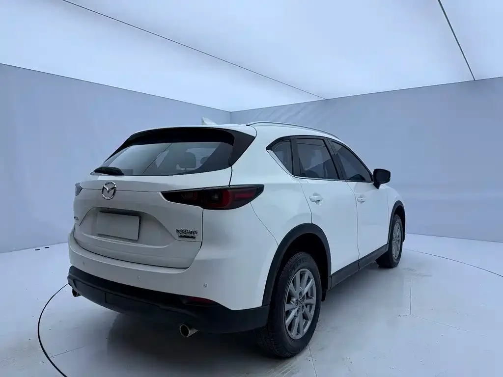 Mazda CX-5 2023 из CN, фото 4