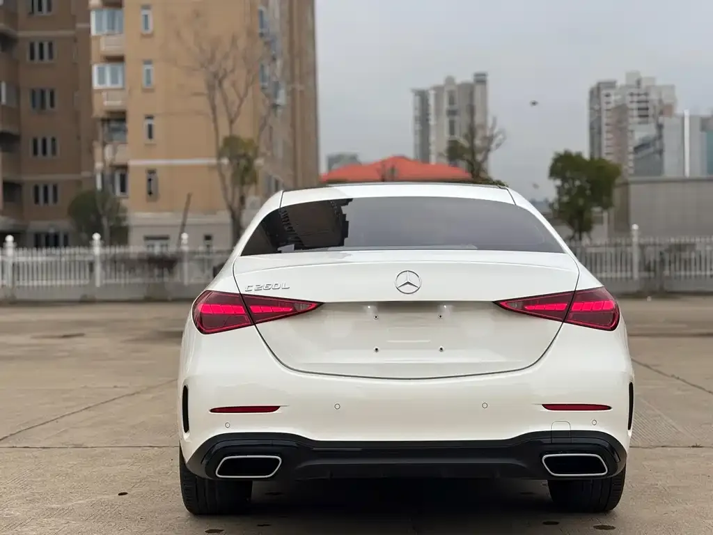 Mercedes-Benz C-Class — фото 10