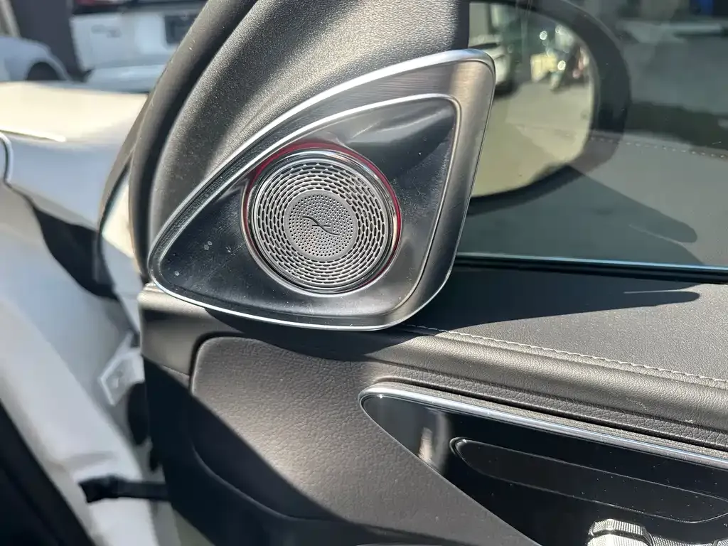 Mercedes-Benz C-Class 2024 из CN, фото 10