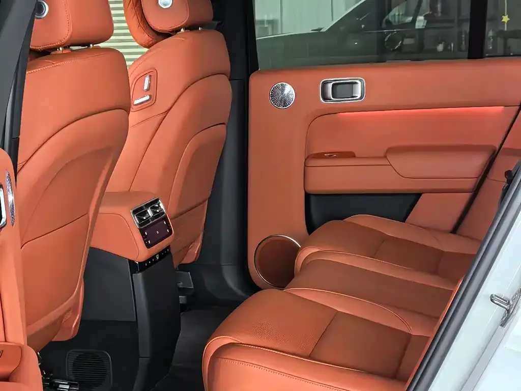Li Auto L7 — фото 4