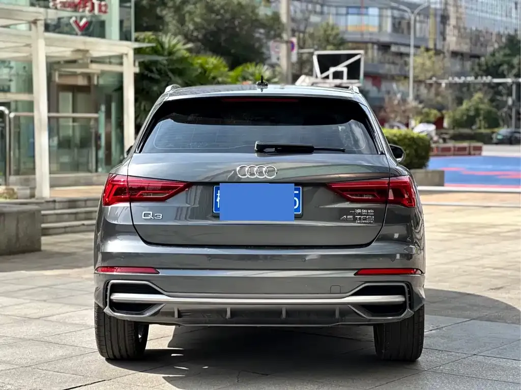 Audi Q3 — фото 3