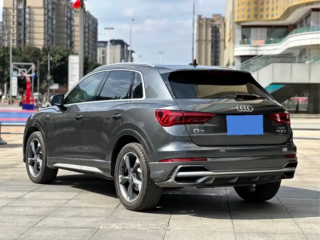 Audi Q3 — фото 2