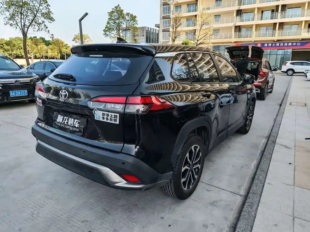 Toyota Frontlander 2023 из CN, фото 7
