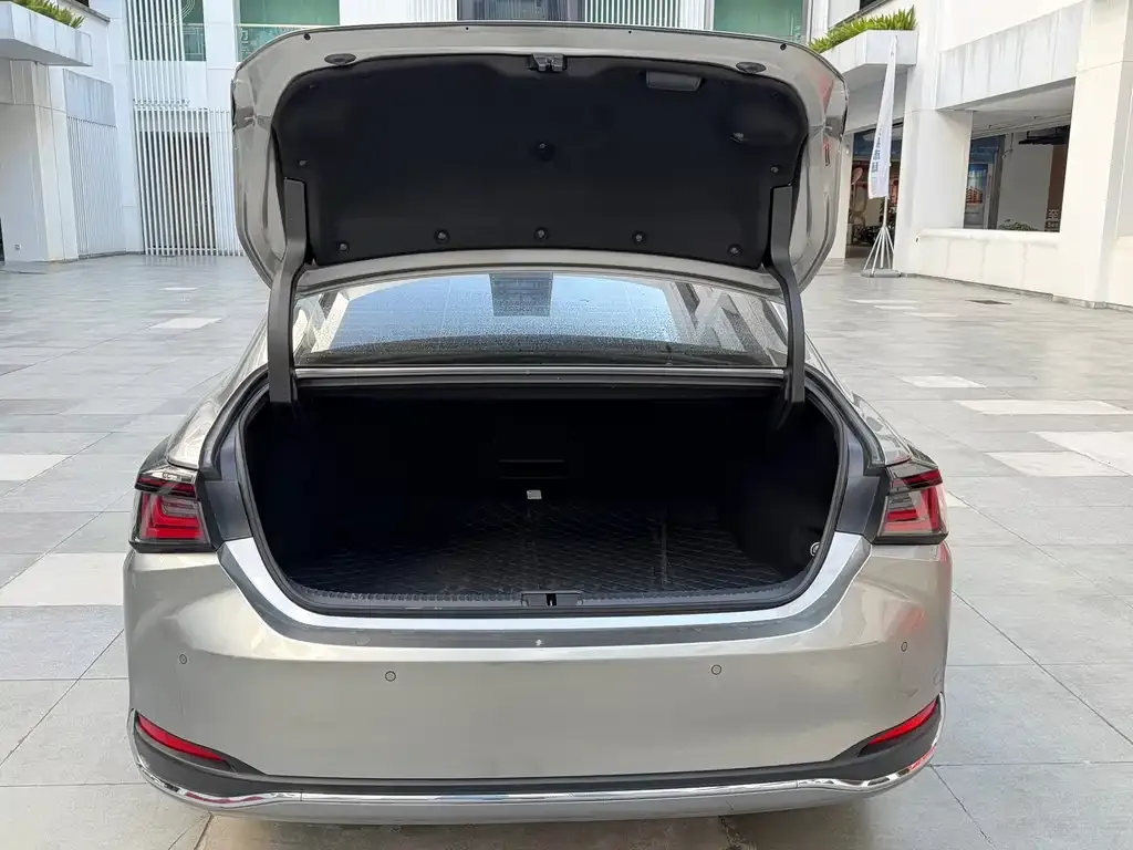 Lexus ES 2025 из CN, фото 10