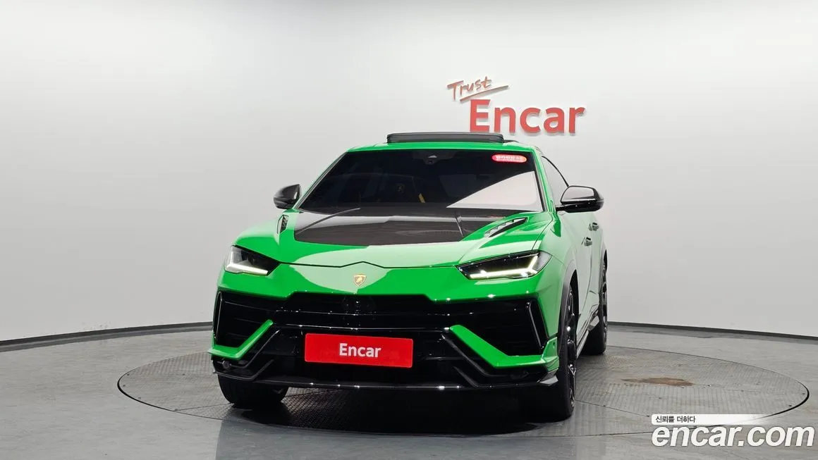 Lamborghini Urus 2024 из KR, фото 2