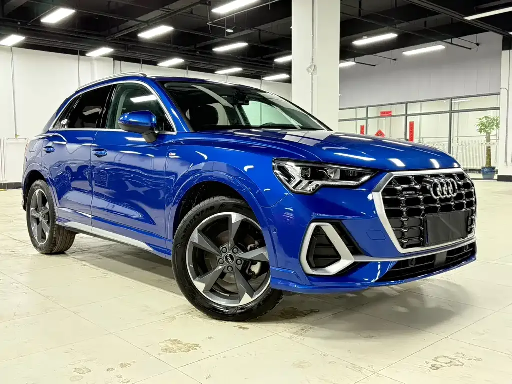 Audi Q3 — фото 5