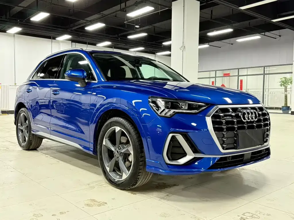 Audi Q3 — фото 4