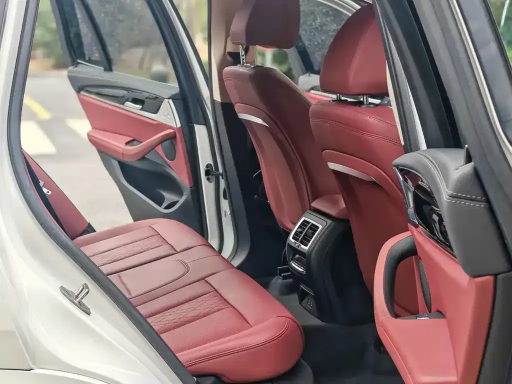 BMW iX3 2024 из CN, фото 5