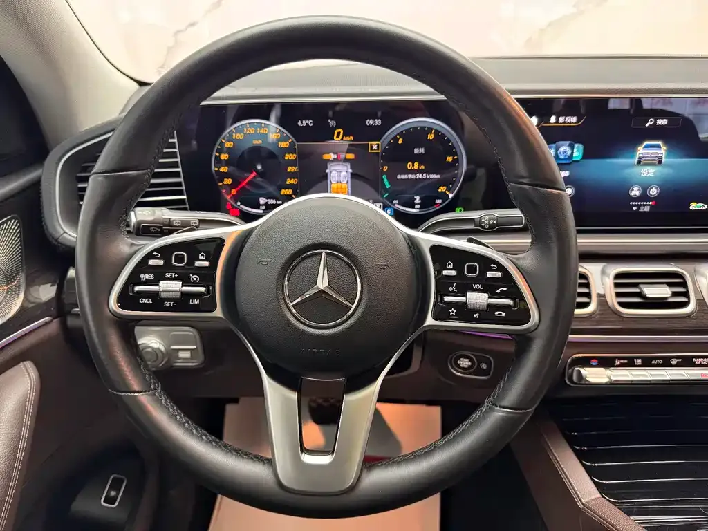 Mercedes-Benz GLE — фото 7