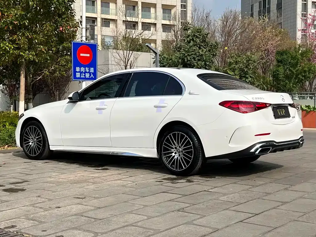 Mercedes-Benz C-Class 2024 из CN, фото 10