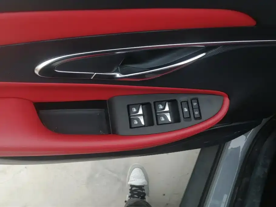 Changan UNI-T 2021 из CN, фото 4
