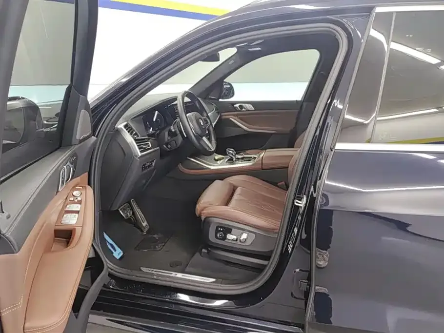 BMW X7 2022 из CN, фото 6