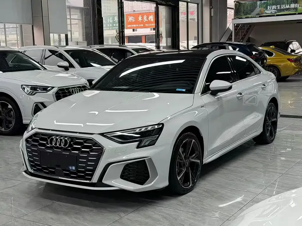 Audi A3 2022 из CN, фото 1