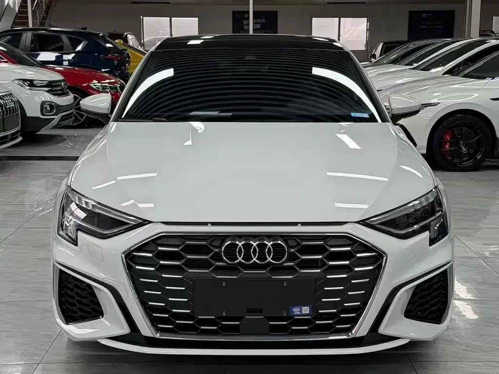 Audi A3 2022 из CN, фото 7