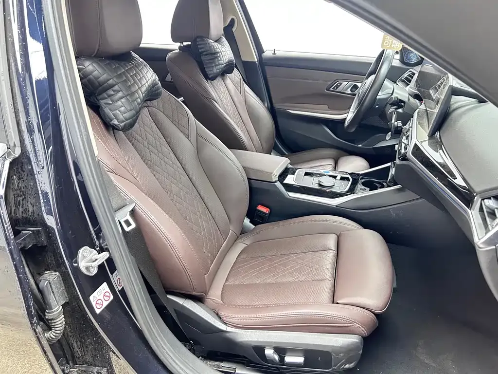 BMW i3 2023 из CN, фото 9