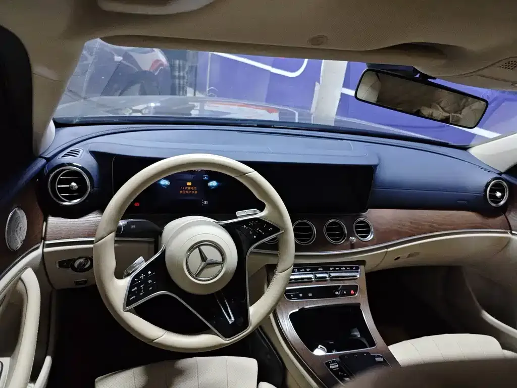 Mercedes-Benz E-Class 2022 из CN, фото 4