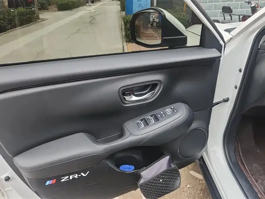 Honda ZR-V 2024 из CN, фото 3