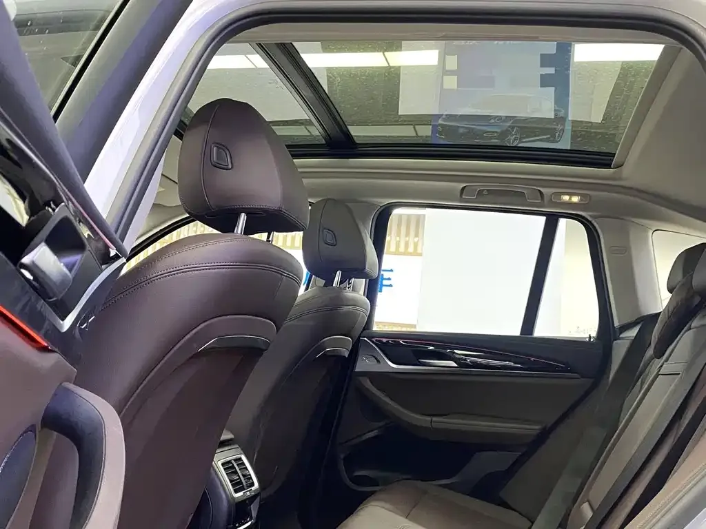 BMW X3 2024 из CN, фото 5
