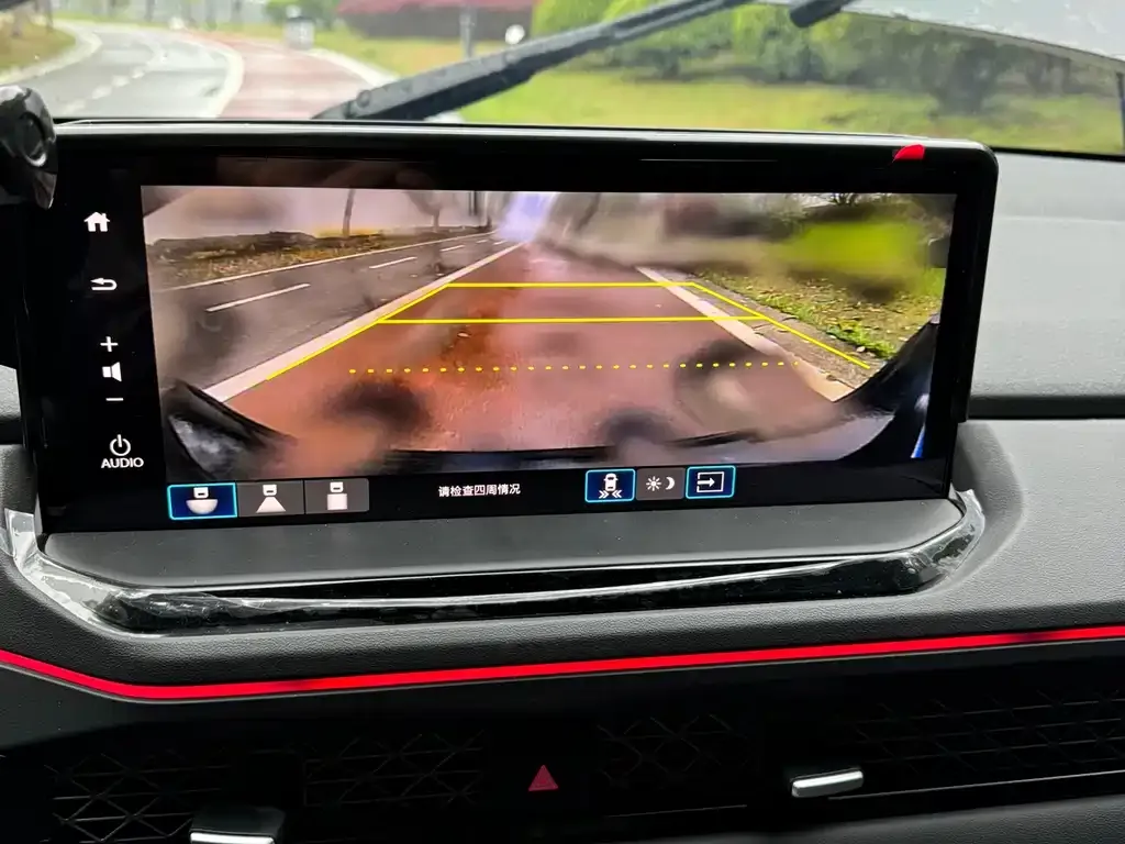 Honda Accord — фото 4