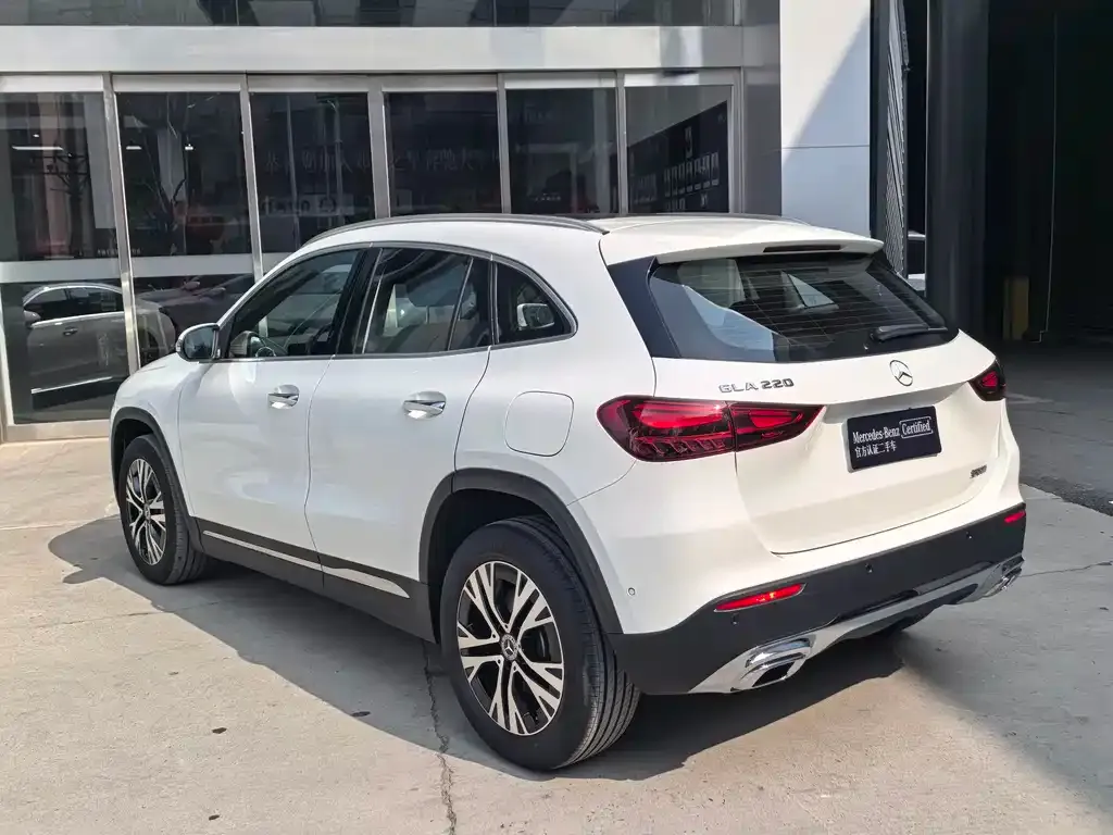 Mercedes-Benz GLA 2024 из CN, фото 5