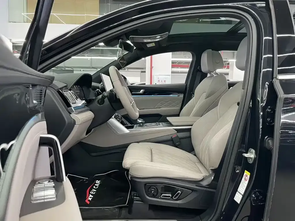 BYD Tang New Energy 2025 из CN, фото 3