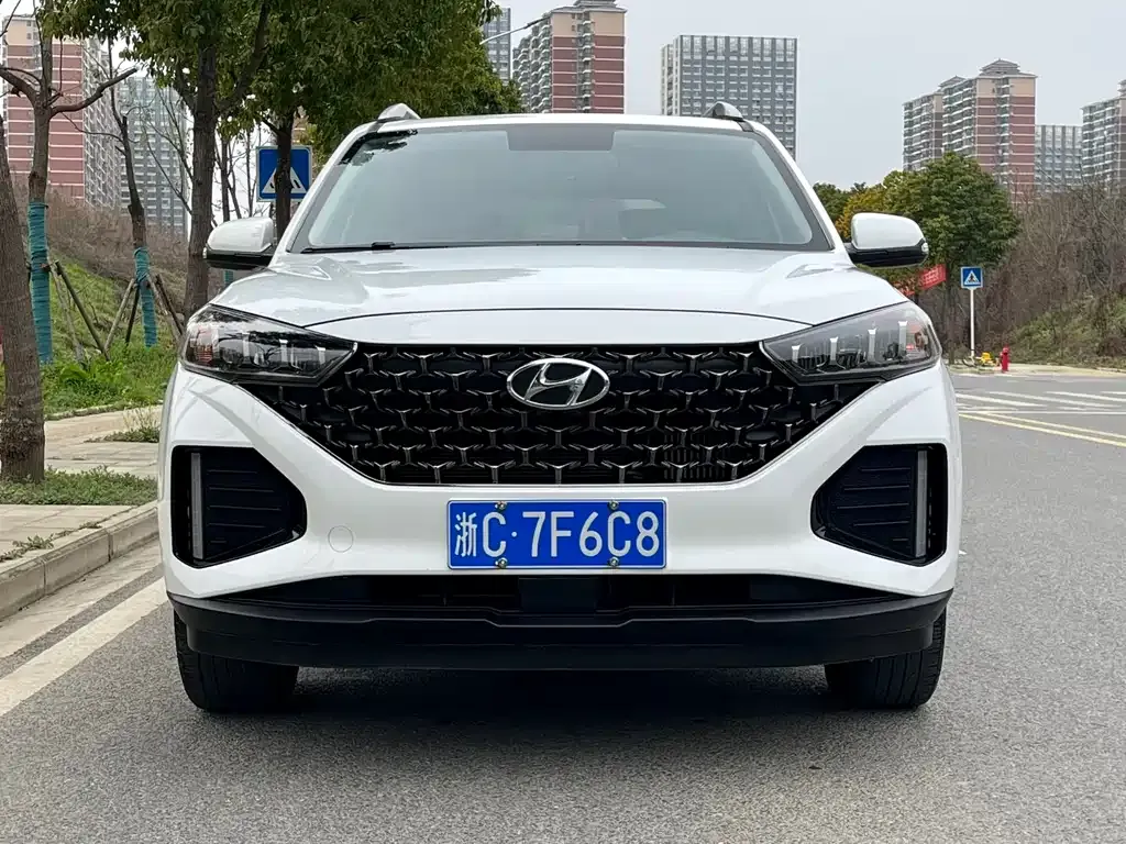 Hyundai ix35 — фото 9