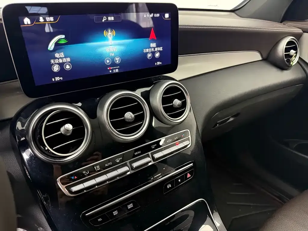 Mercedes-Benz GLC — фото 10