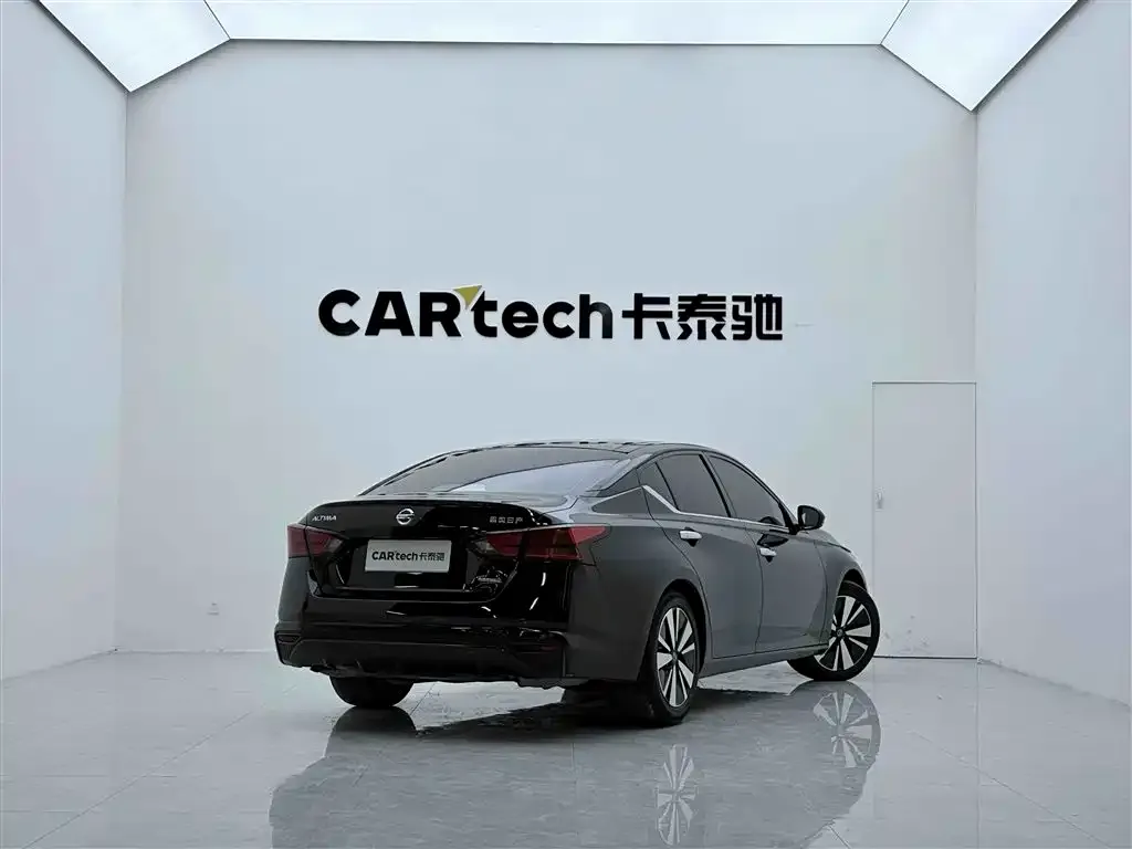 Nissan Teana — фото 2