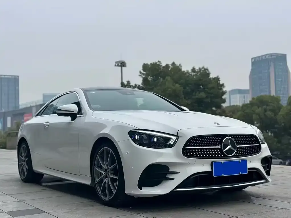 Mercedes-Benz E-Class (Import) — фото 4