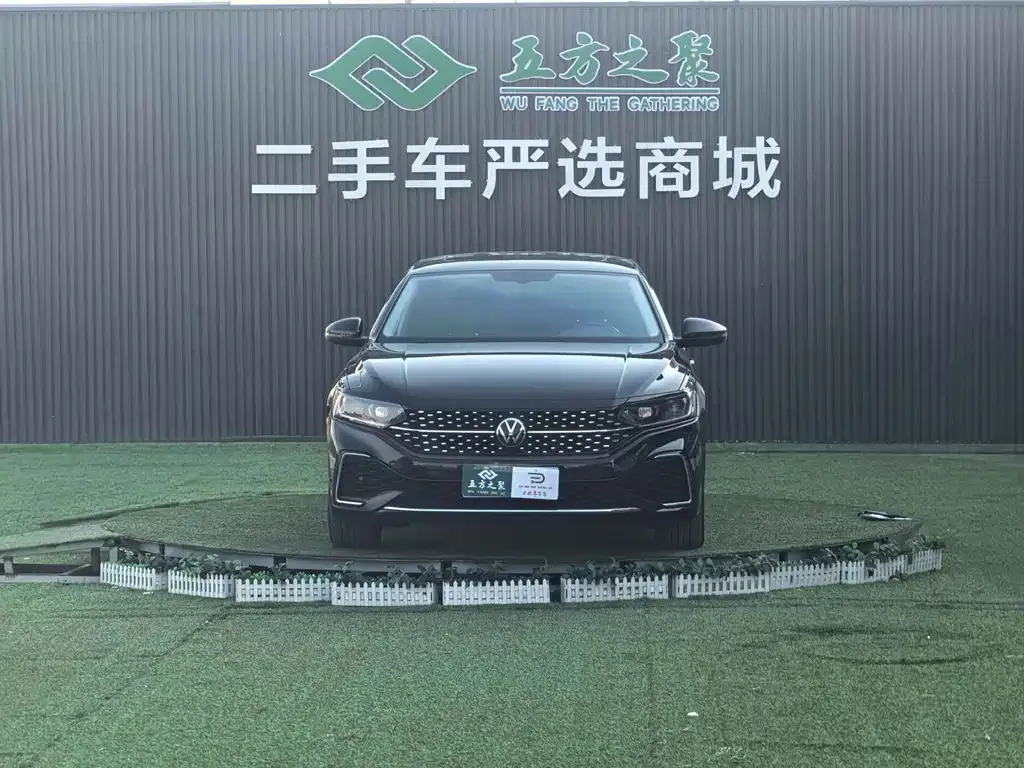 Volkswagen Passat — фото 9