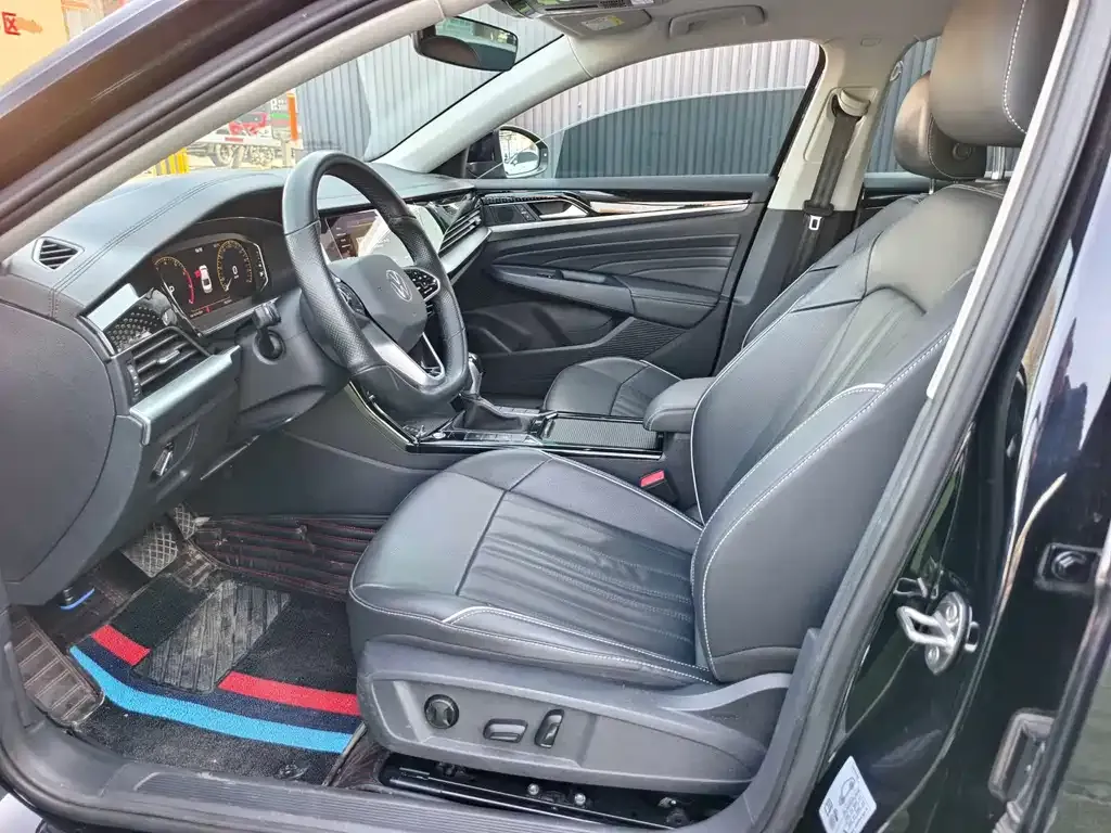 Volkswagen Passat — фото 3