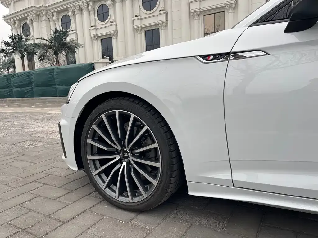 Audi A5 (Import) 2024 из CN, фото 3