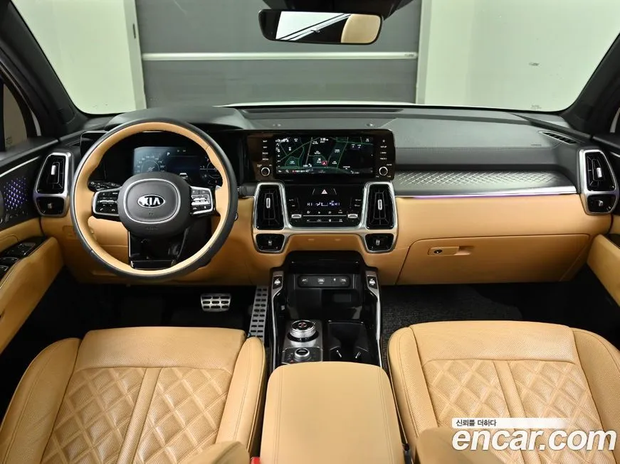 Kia Sorento — фото 10