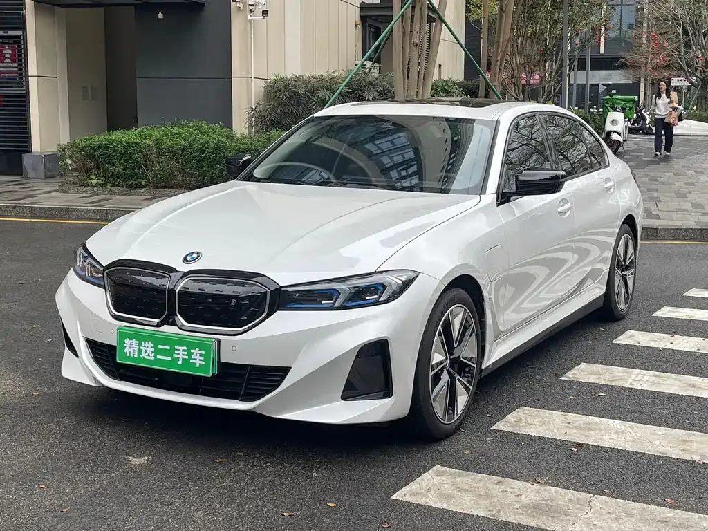 BMW i3 2023 из CN, фото 1