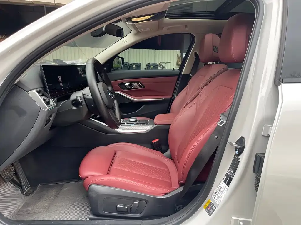 BMW i3 2023 из CN, фото 3
